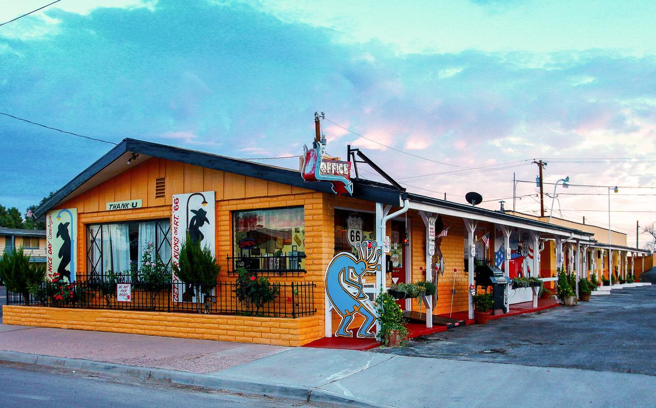 Brad'S Desert Inn Holbrook Esterno foto