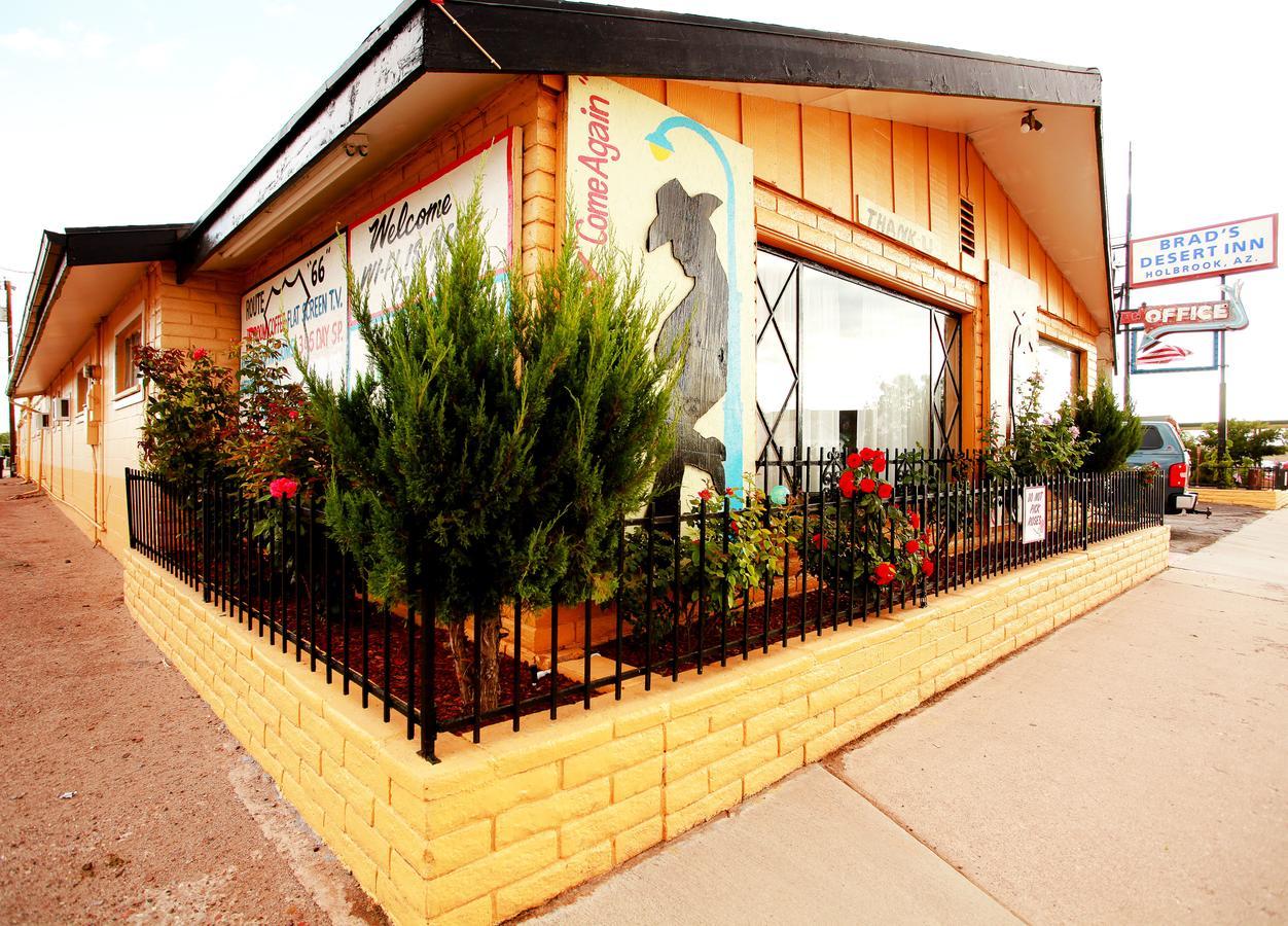 Brad'S Desert Inn Holbrook Esterno foto